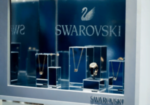 Swarovski 2025